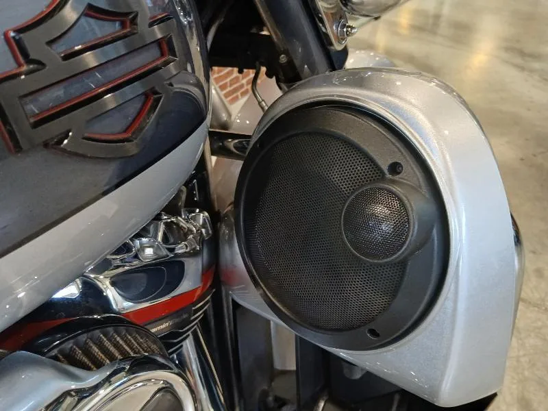 TOURING STREET GLIDE 1977 CVO 