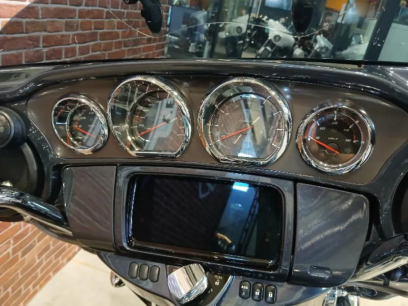 TOURING STREET GLIDE 1977 CVO 