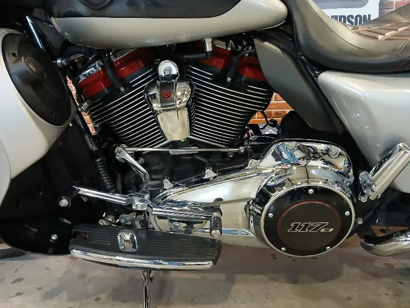 TOURING STREET GLIDE 1977 CVO 