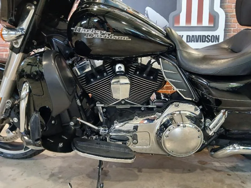 TOURING STREET GLIDE 1690 SPECIAL