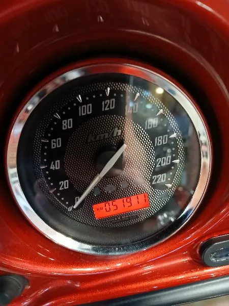 TOURING ELECTRA GLIDE 1800 ULTRA CVO