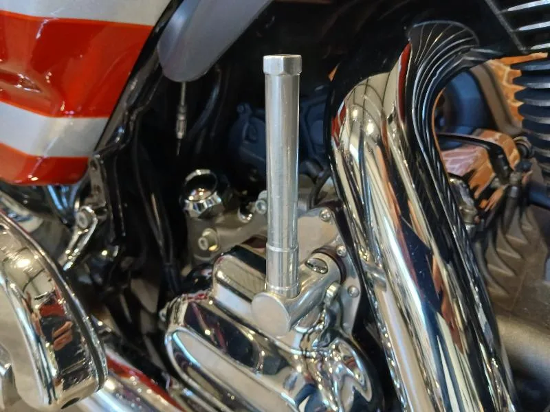TOURING ELECTRA GLIDE 1800 ULTRA CVO