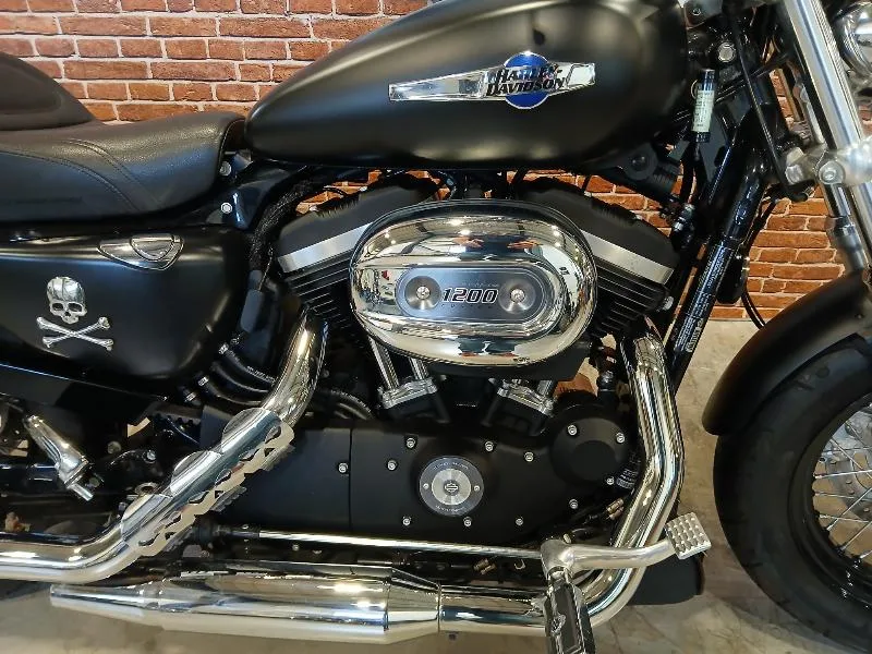SPORTSTER CUSTOM 1200 LIMITED