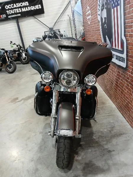 TOURING ELECTRA GLIDE 1868 ULTRA LIMITED