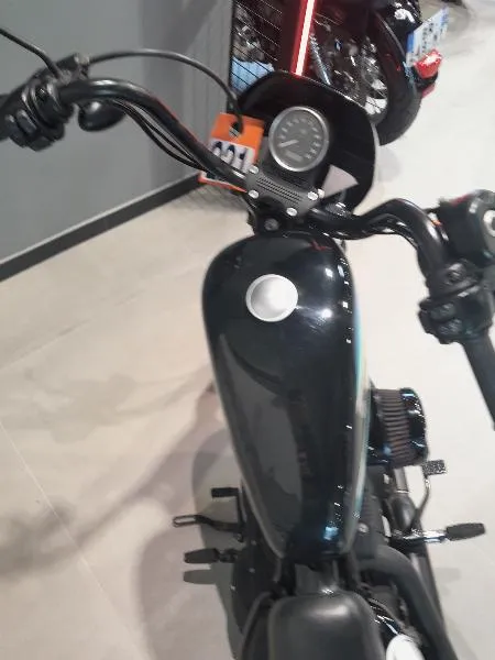 SPORTSTER IRON 1200