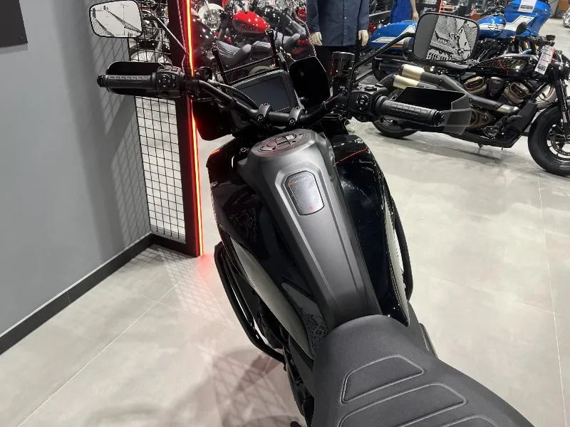 ADVENTURE PAN AMERICA 1250 SPECIAL