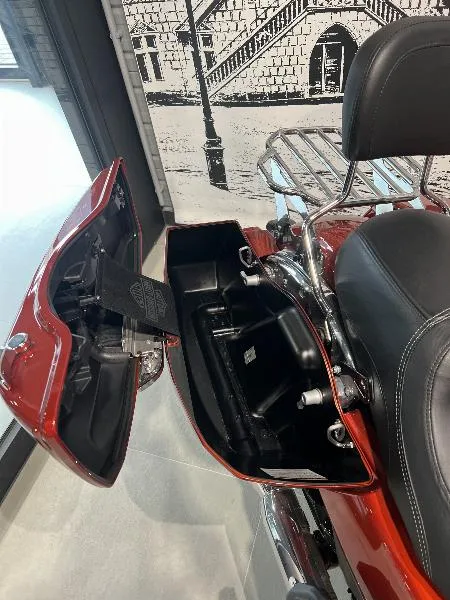 TOURING ROAD GLIDE 1923