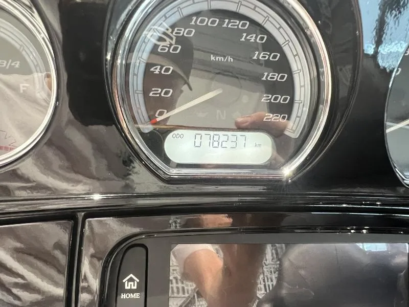 TOURING ELECTRA GLIDE 1690 ULTRA LIMITED