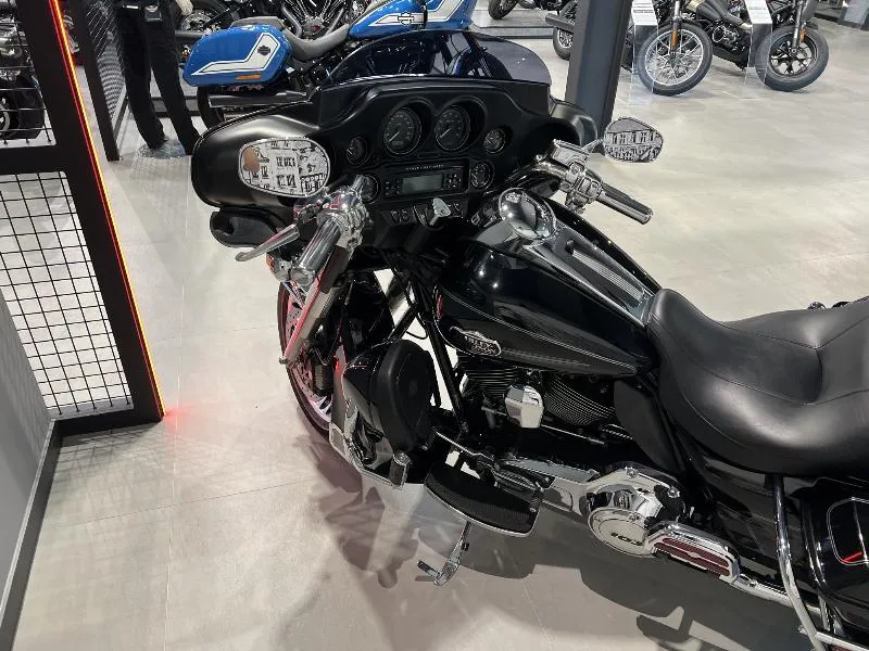 TOURING ELECTRA GLIDE 1690 CLASSIC