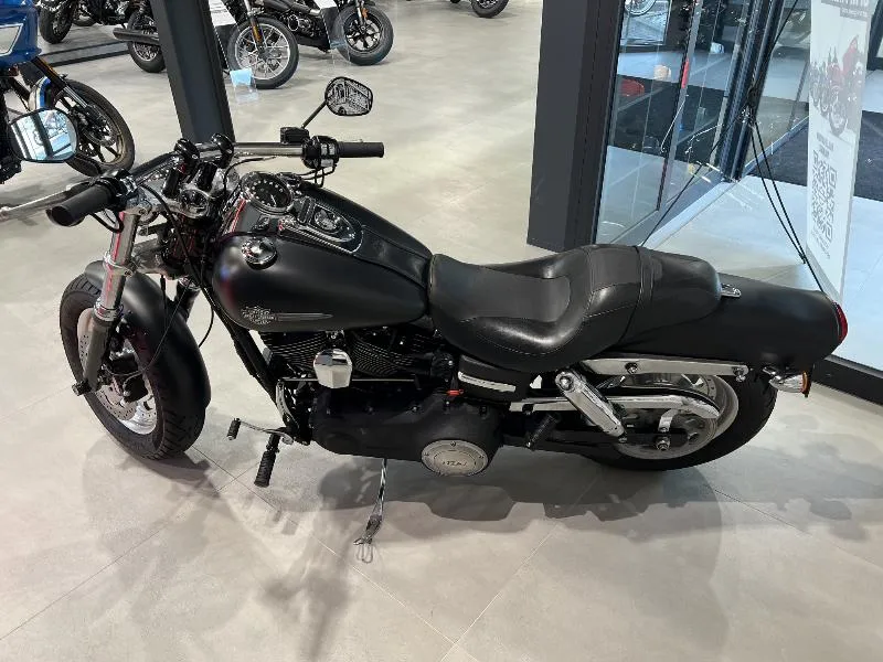 DYNA FAT BOB 1584