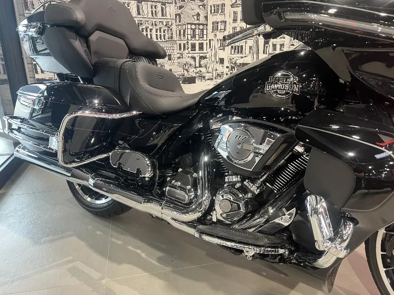 TOURING STREET GLIDE 1923 LIMITED