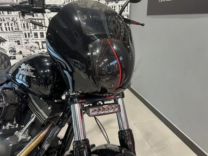DYNA STREET BOB 1690