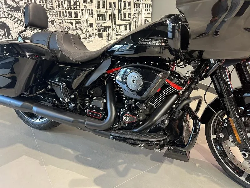 TOURING ROAD GLIDE 1923