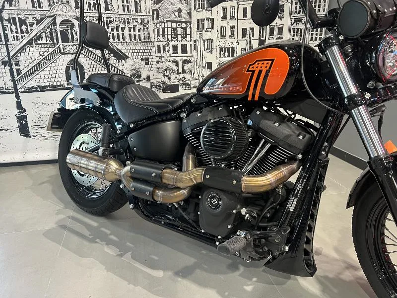 SOFTAIL STREET BOB 1868
