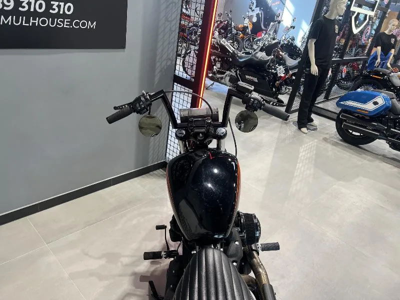 SOFTAIL STREET BOB 1868