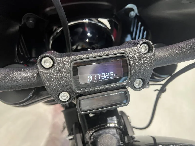 SOFTAIL STREET BOB 1745