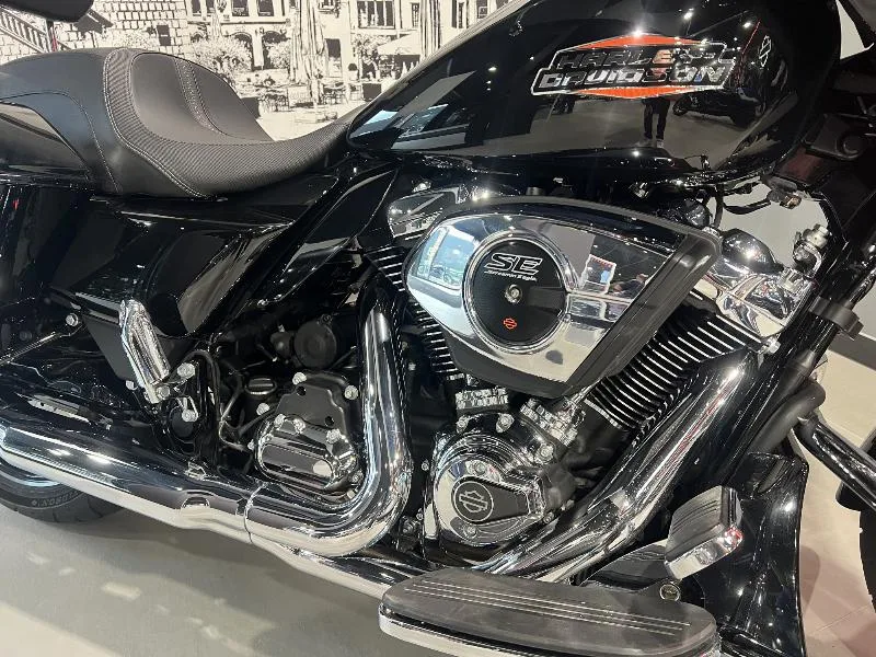 TOURING STREET GLIDE 1923