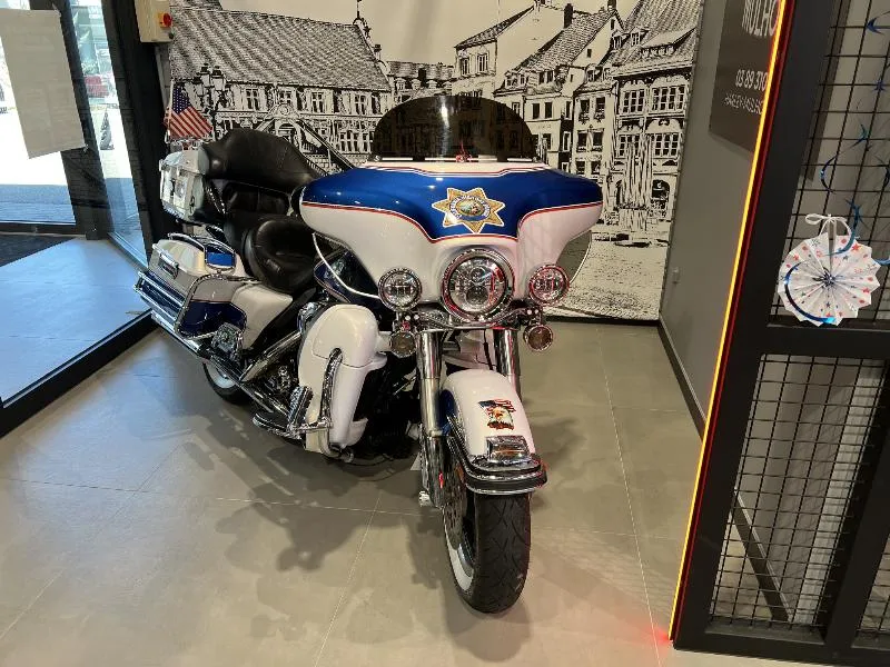 TOURING ELECTRA GLIDE 1584 ULTRA CLASSIC
