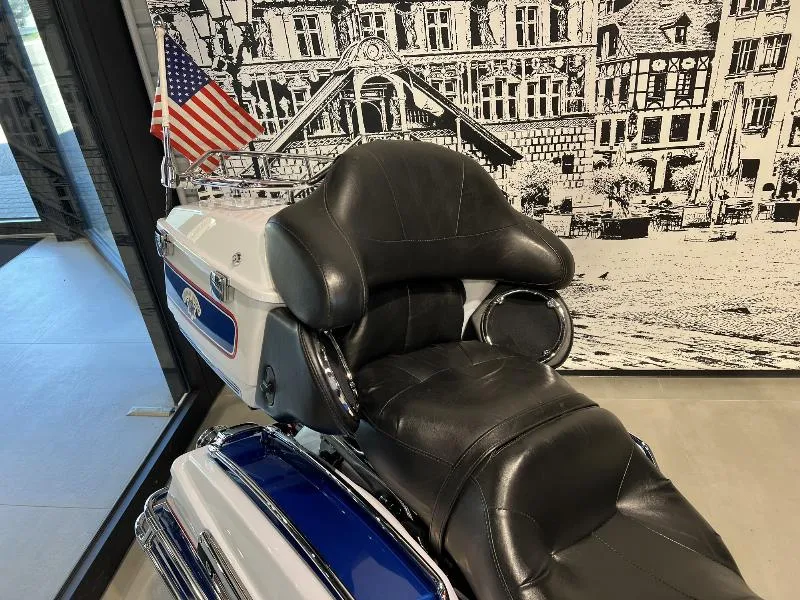 TOURING ELECTRA GLIDE 1584 ULTRA CLASSIC