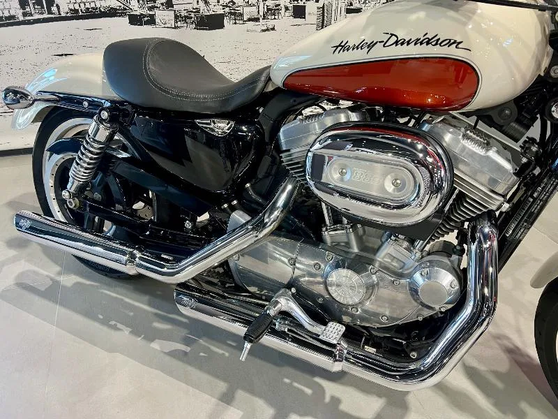 SPORTSTER SUPERLOW 883 