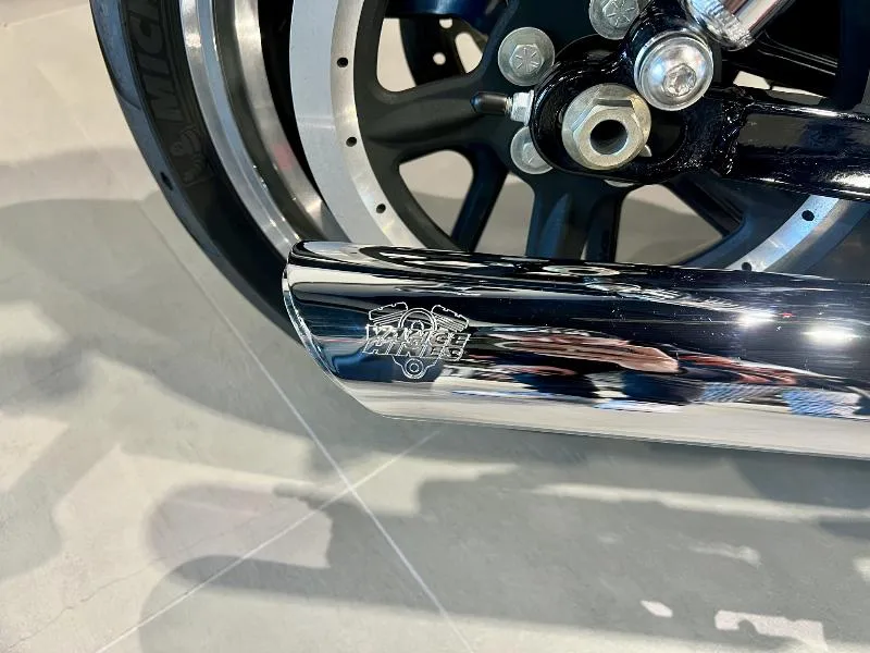 SPORTSTER SUPERLOW 883 