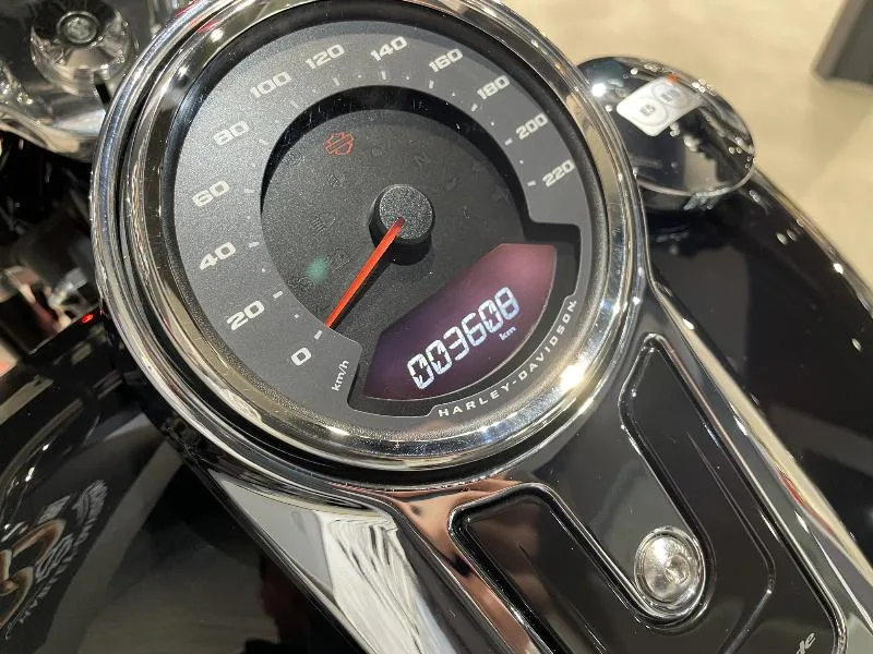 SOFTAIL SPORT GLIDE 1745