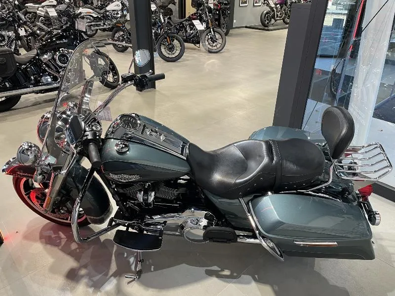 TOURING ROAD KING 1745 STANDARD
