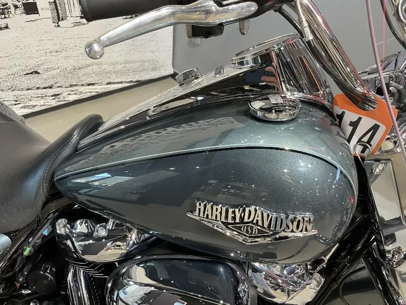 TOURING ROAD KING 1745 STANDARD