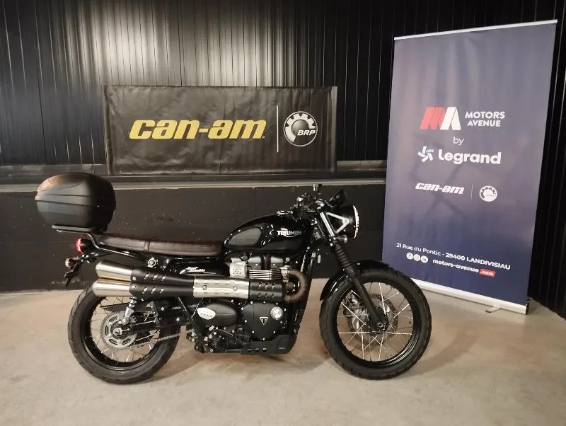 STREET SCRAMBLER  900