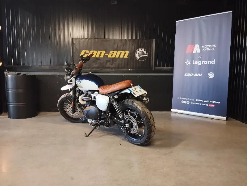 SCRAMBLER 900