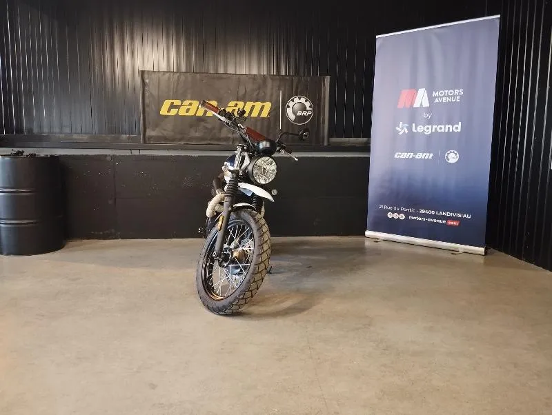 SCRAMBLER 900