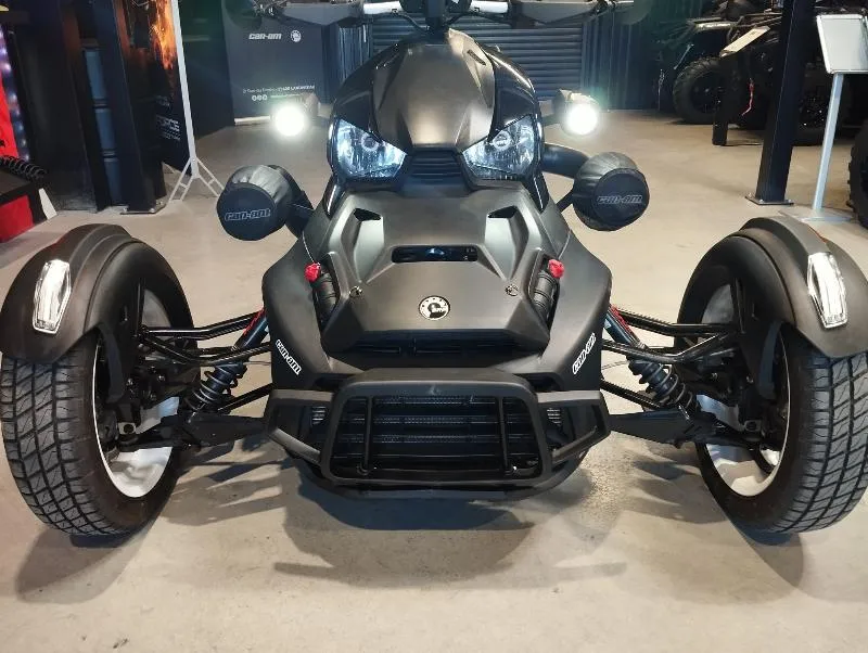 RYKER 900