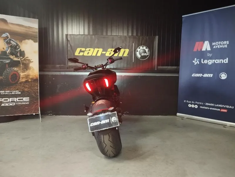 DIAVEL STRADA