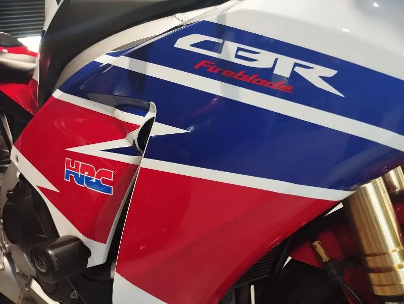 CBR 1000 RR FIREBLADE
