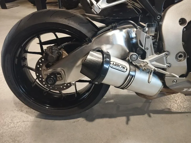 CBR 1000 RR FIREBLADE
