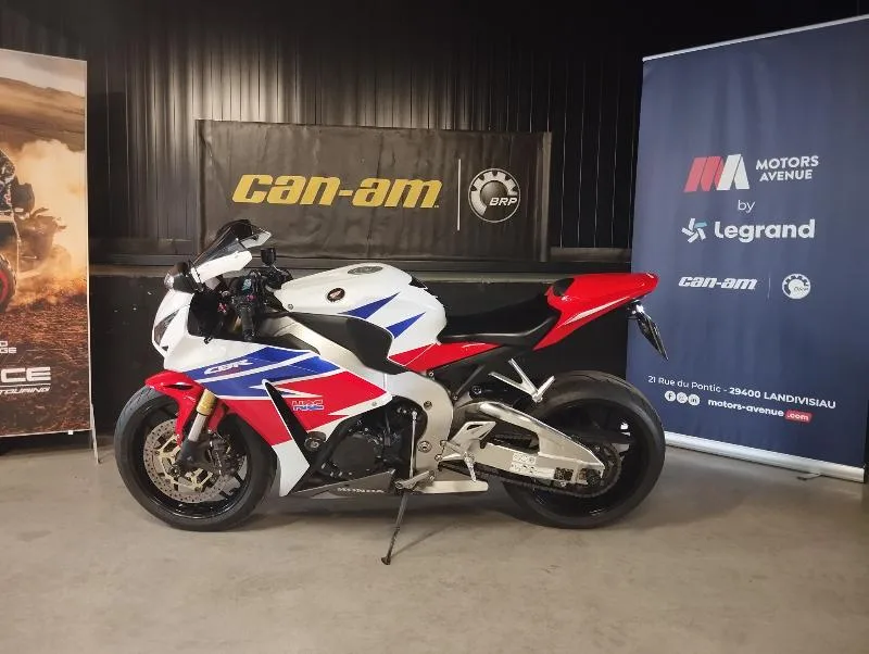 CBR 1000 RR FIREBLADE