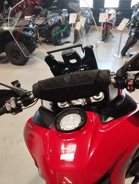 MULTISTRADA END