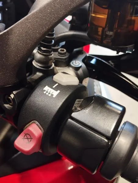 MULTISTRADA END