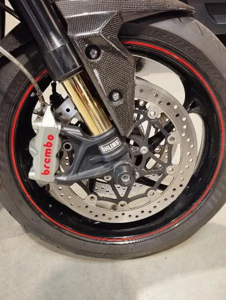 SPEED TRIPLE 1050 RS