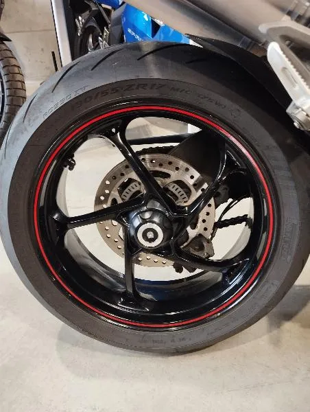 SPEED TRIPLE 1050 RS