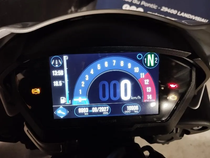 SPEED TRIPLE 1050 RS