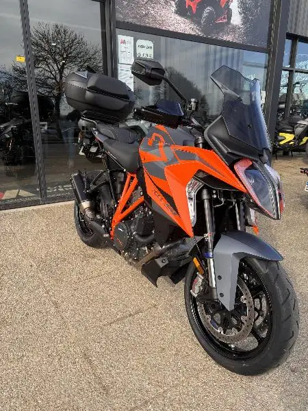 1290 SUPER DUKE GT