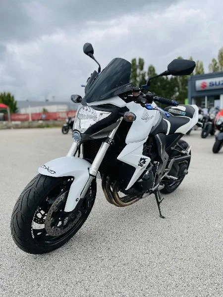CB 1000 R