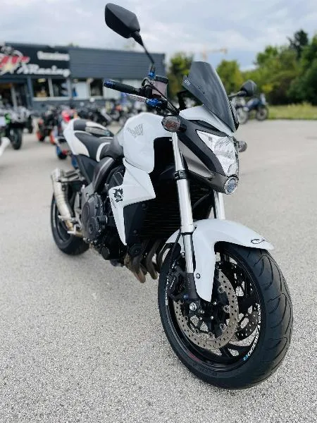 CB 1000 R