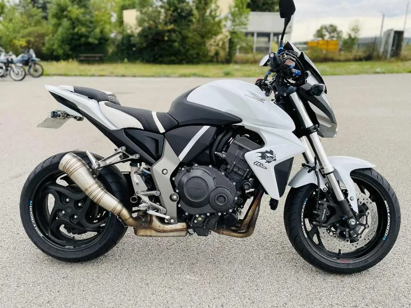 CB 1000 R