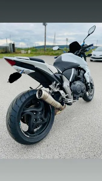 CB 1000 R