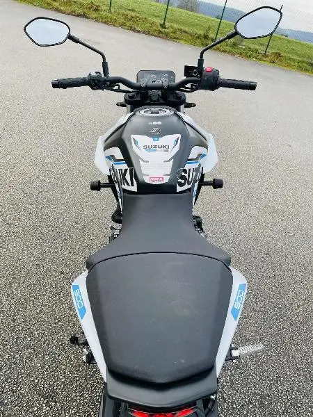 GSX8S