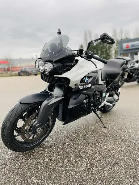K 1300 R