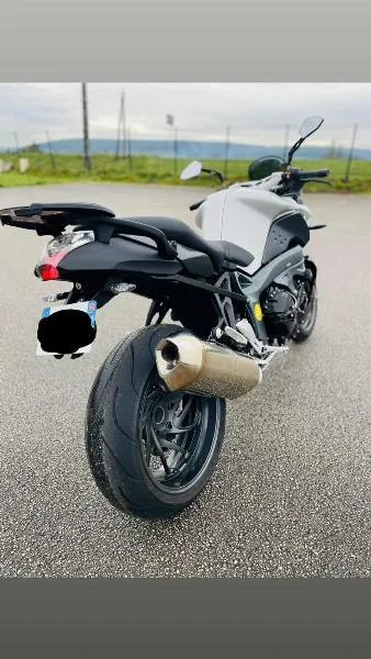 K 1300 R