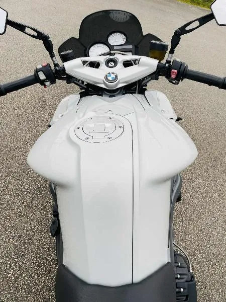 K 1300 R